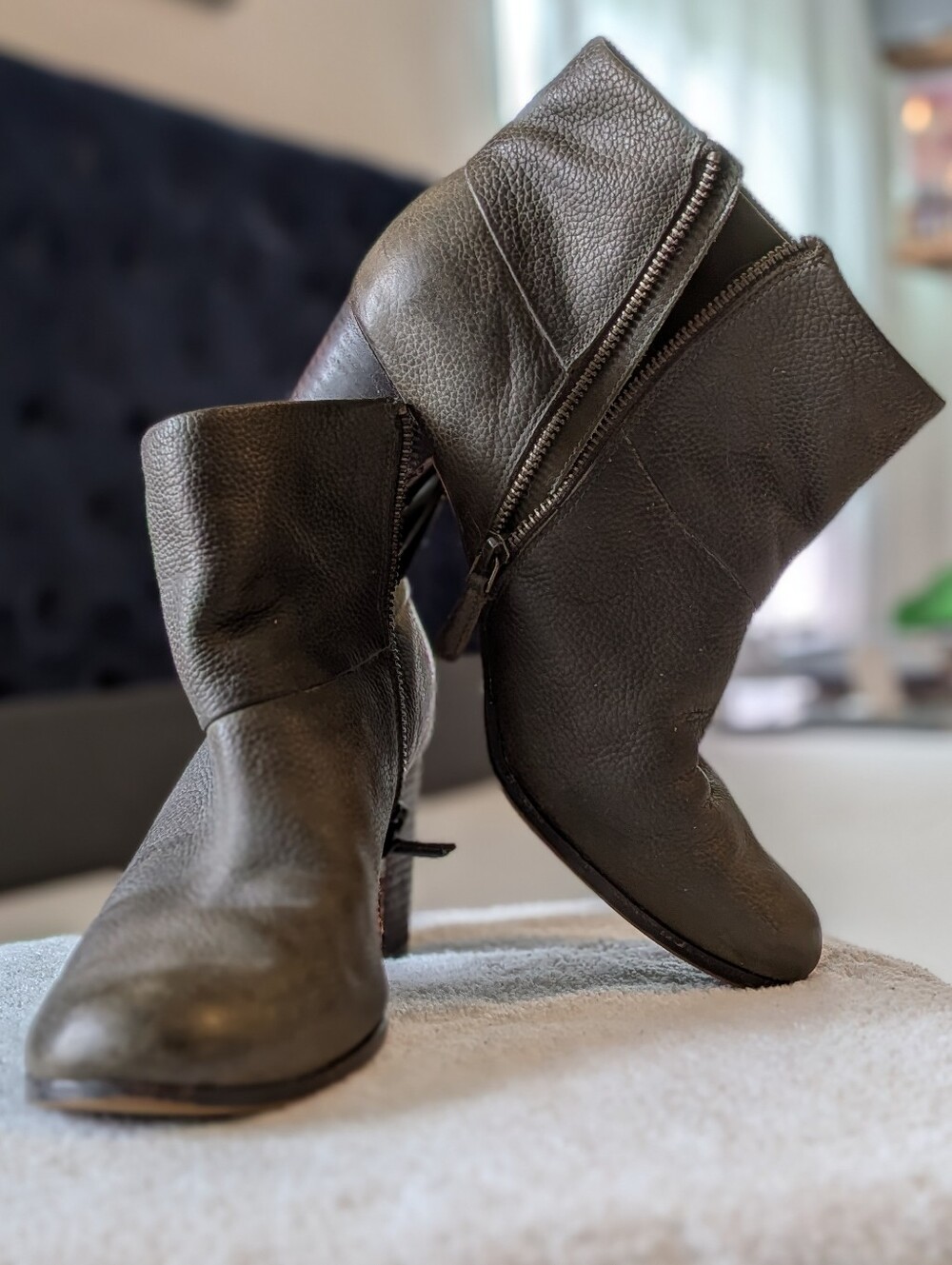Women's Green Leather Zip Ankle Boots
